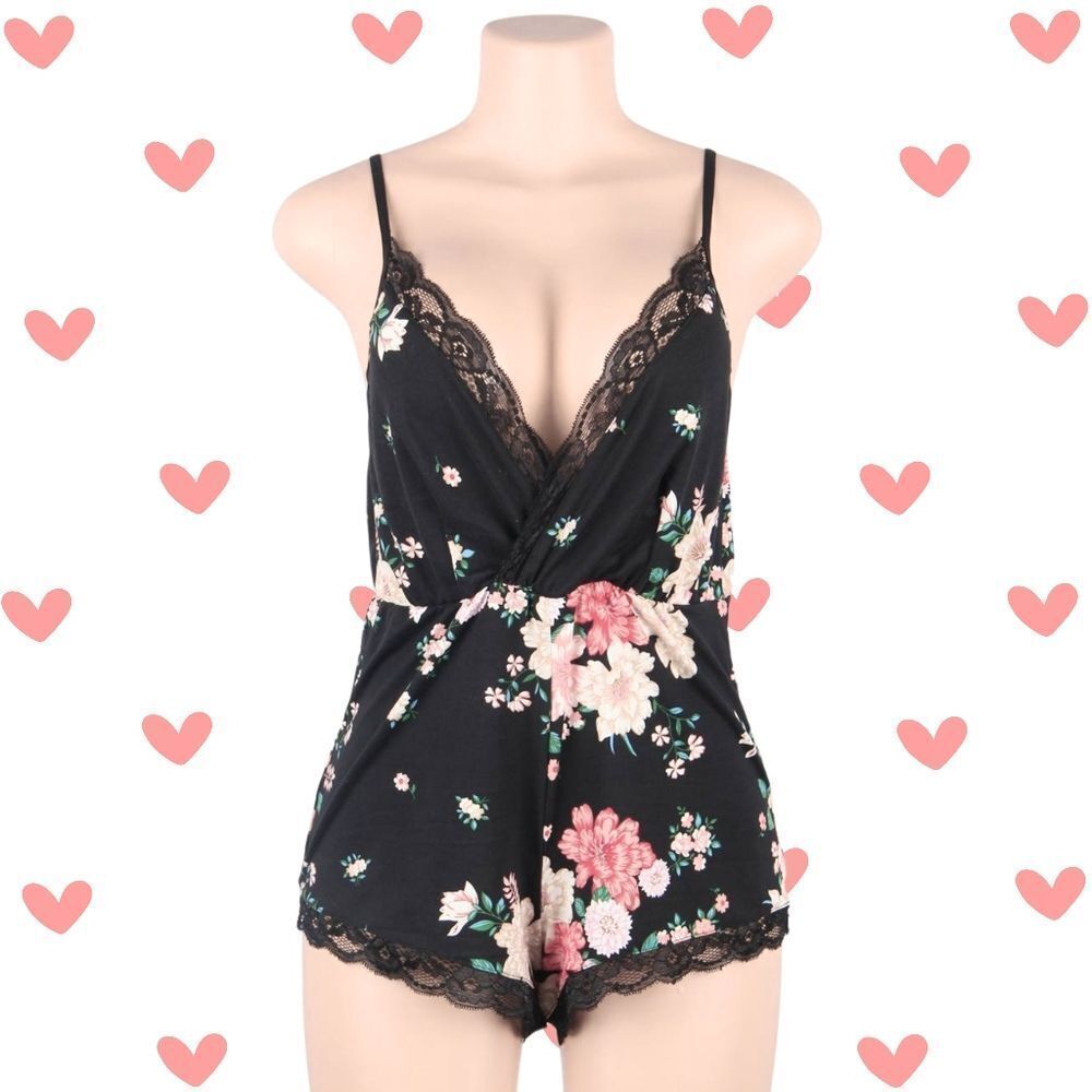 🆕 Large Sleeveless Deep V-Neck Floral Scalloped Lace Sinched Waist Rompe